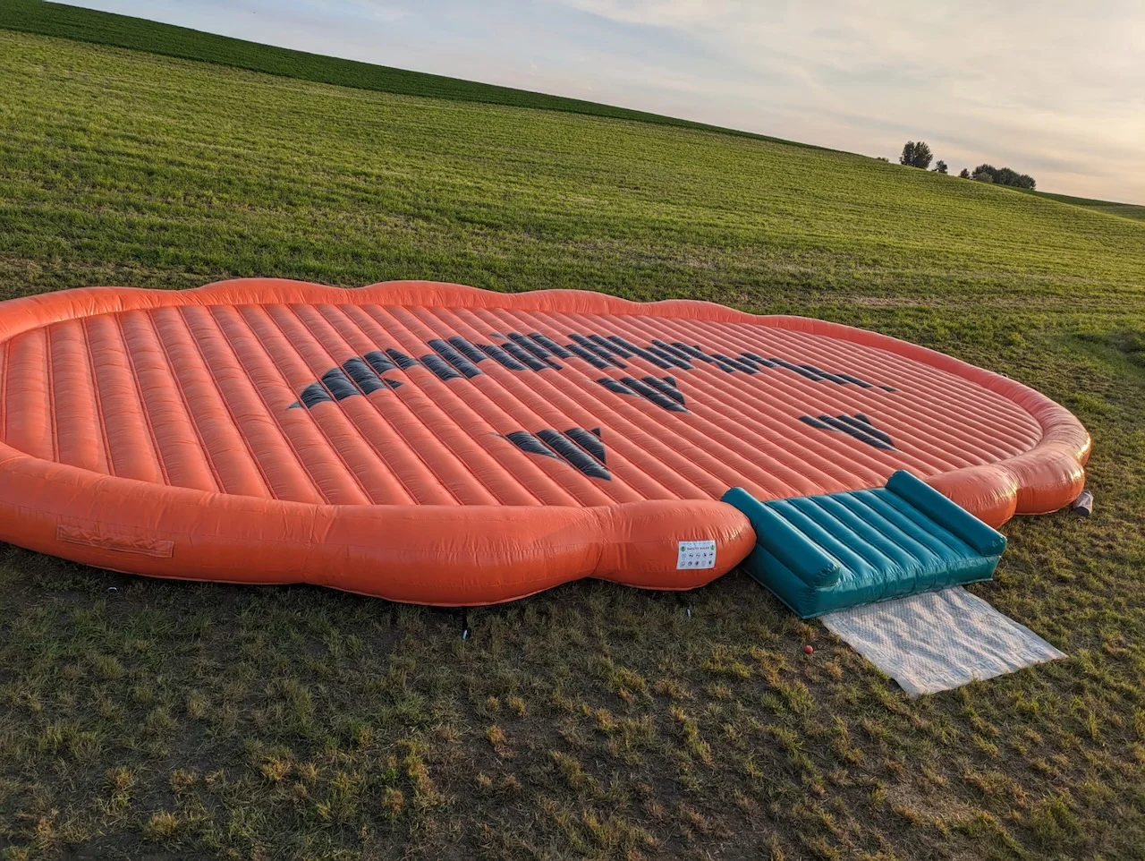 Pumpkin jump pad